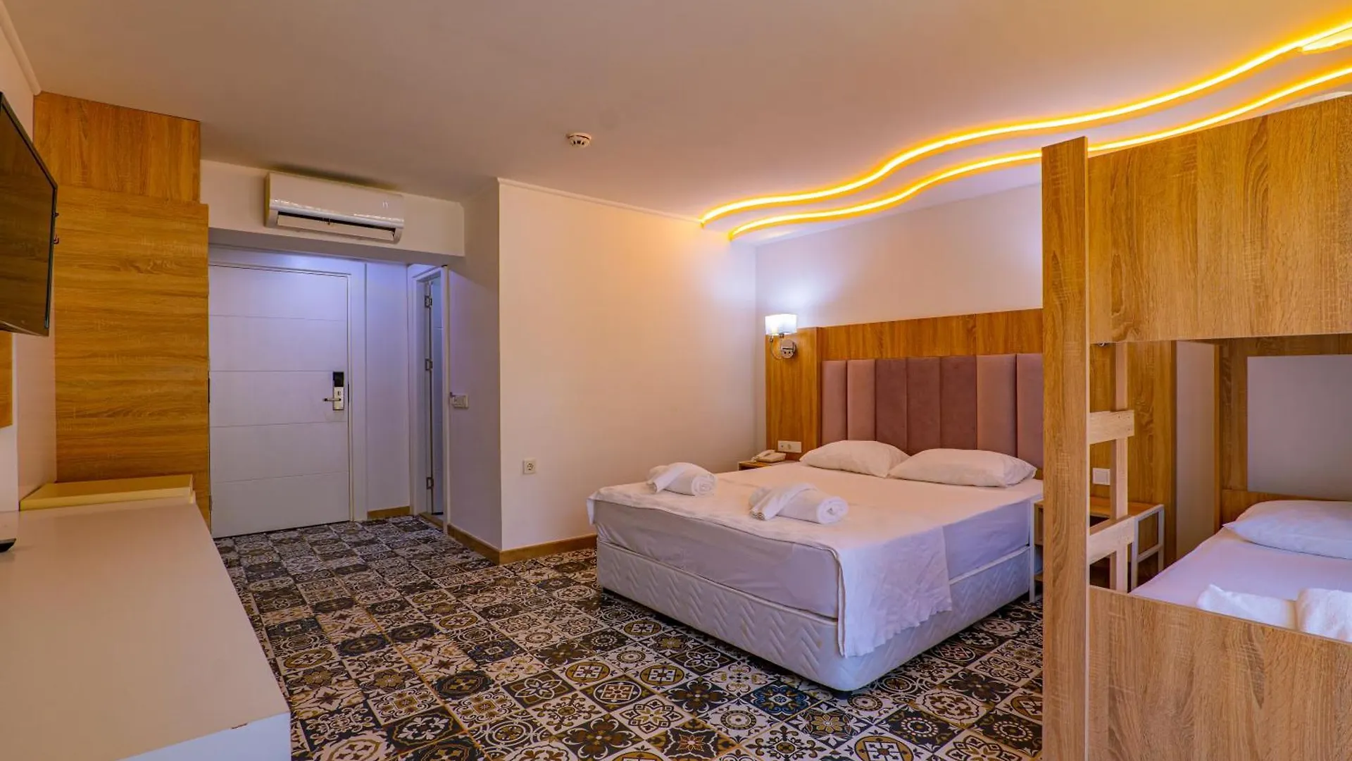 Adrasan Beach Club Hotel Antalya 4*,